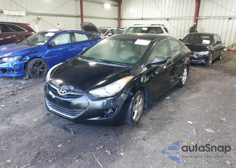 2012 Hyundai Elantra Gls z USA, uszkodzony, nr VIN 5NPDH4AE0CH090902
